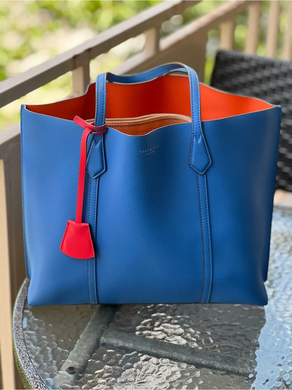 Rare Limited Edition Tory Burch Perry Embrace Ambition Leather Tote Bag